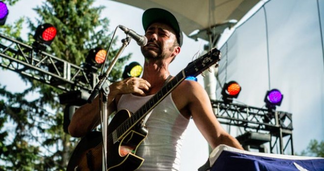 INTERVIEW: Shakey Graves on Shakey Graves