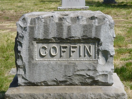 grave_yard_coffin